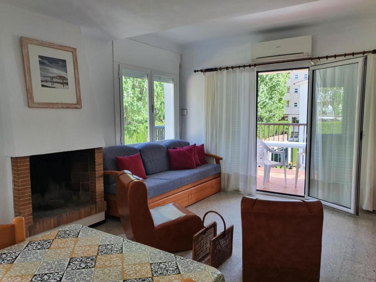 Holiday Home Villa Guapa 埃斯塔蒂特 外观 照片