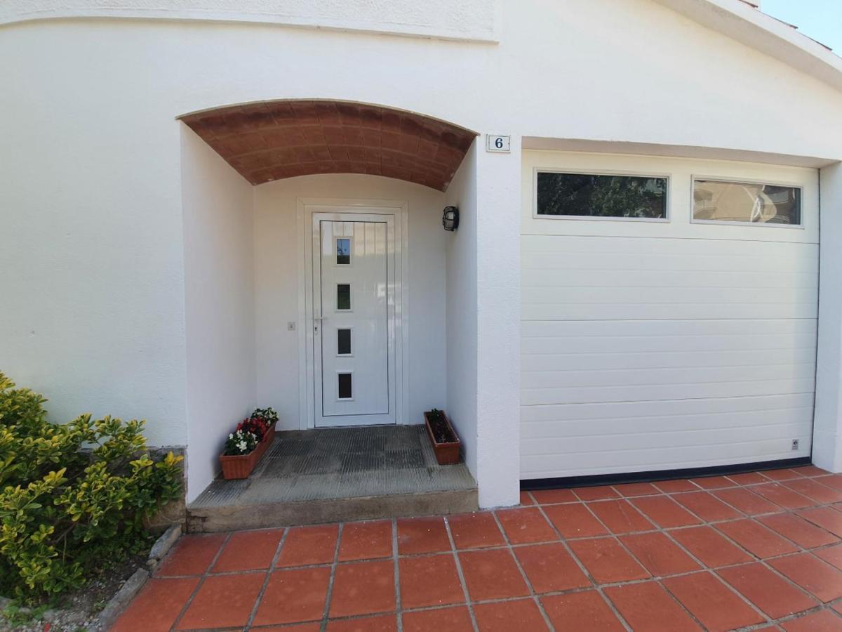 Holiday Home Villa Guapa 埃斯塔蒂特 外观 照片