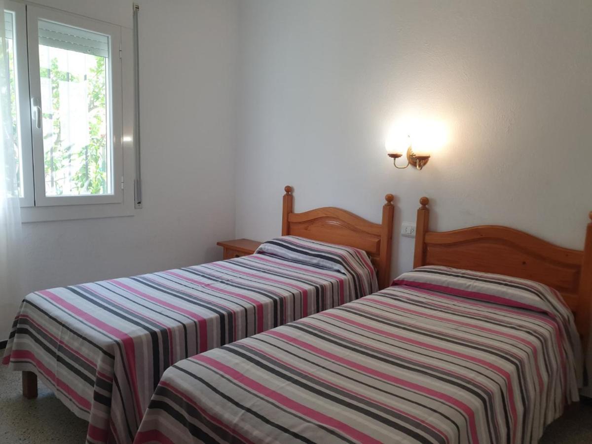 Holiday Home Villa Guapa 埃斯塔蒂特 外观 照片