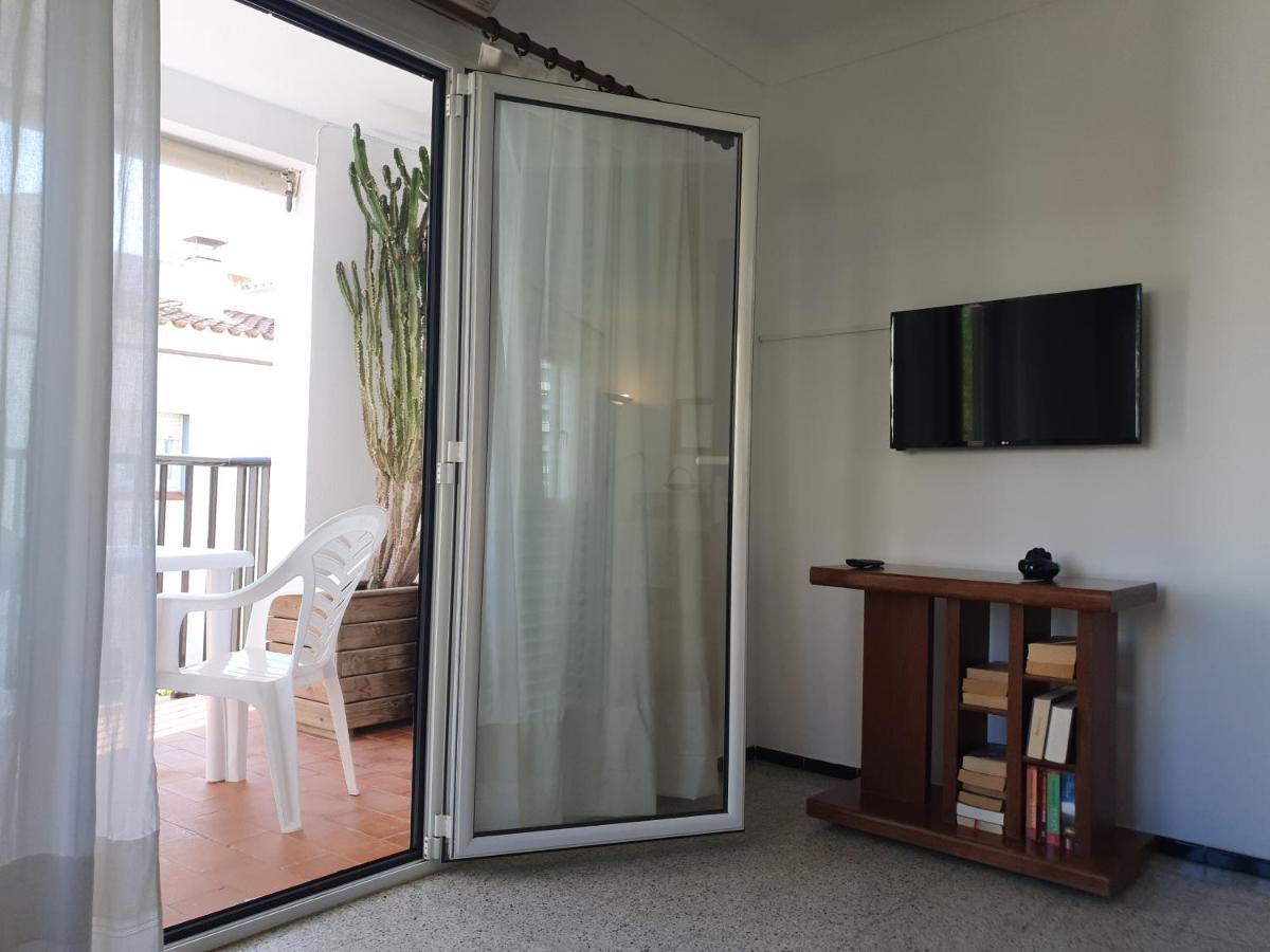 Holiday Home Villa Guapa 埃斯塔蒂特 外观 照片