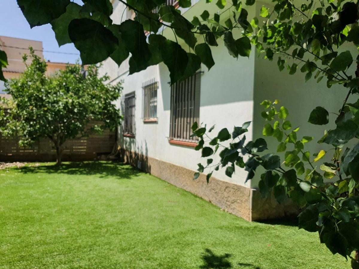 Holiday Home Villa Guapa 埃斯塔蒂特 外观 照片
